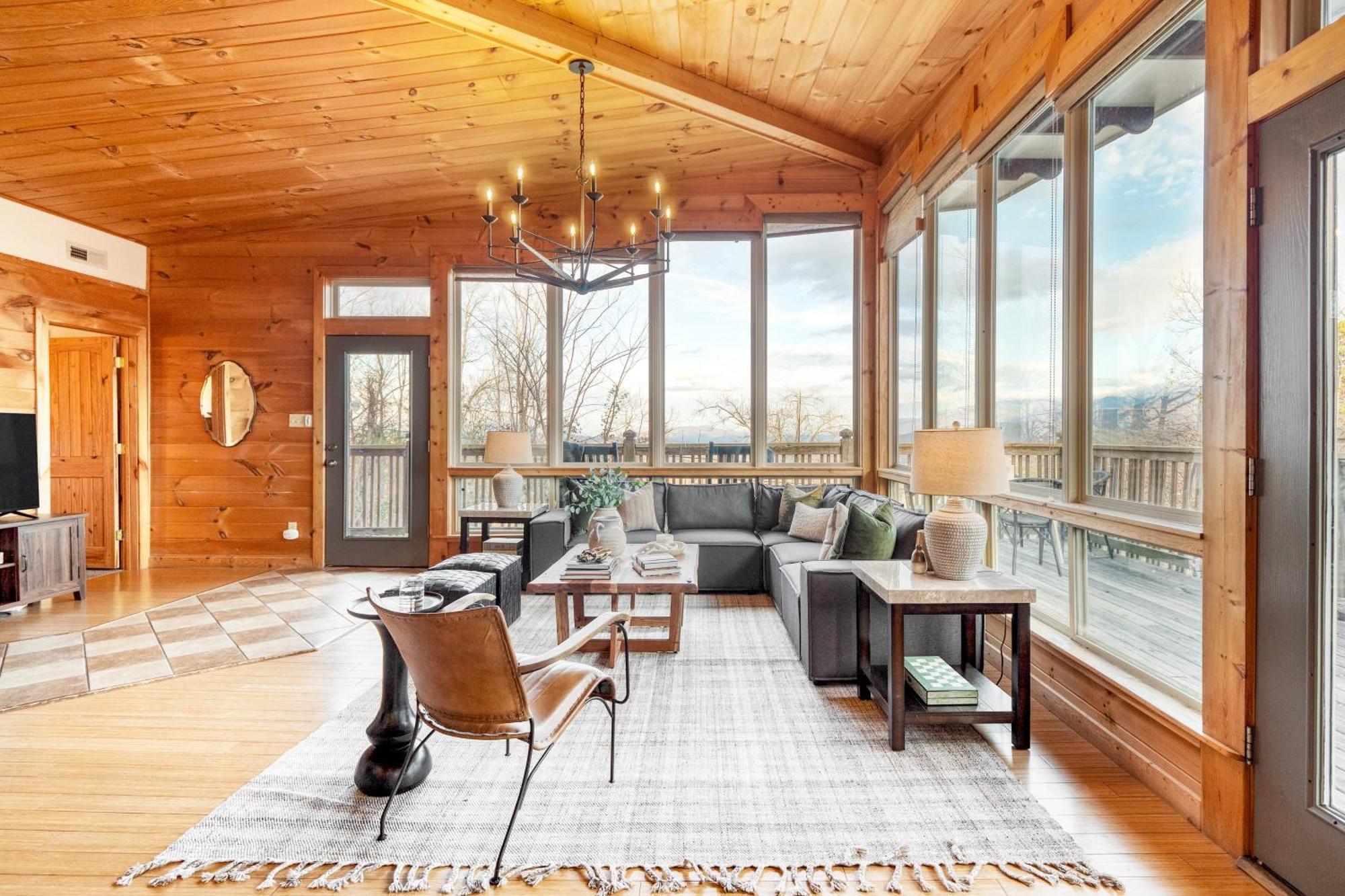 Chestnut By Avantstay Mountain Cabin W Treetop Views Hot Tub Game Room Gatlinburg Exterior foto