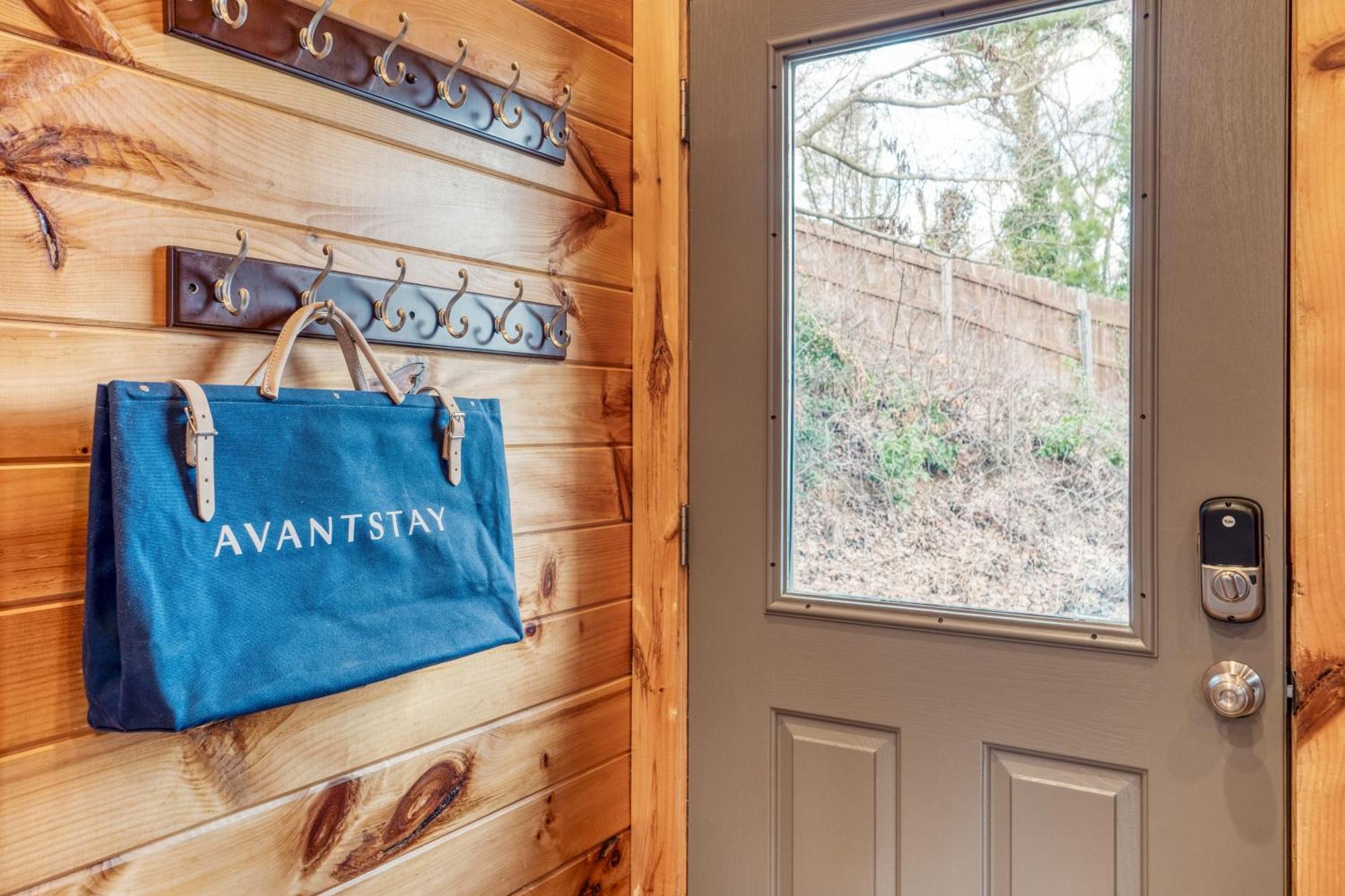 Chestnut By Avantstay Mountain Cabin W Treetop Views Hot Tub Game Room Gatlinburg Exterior foto