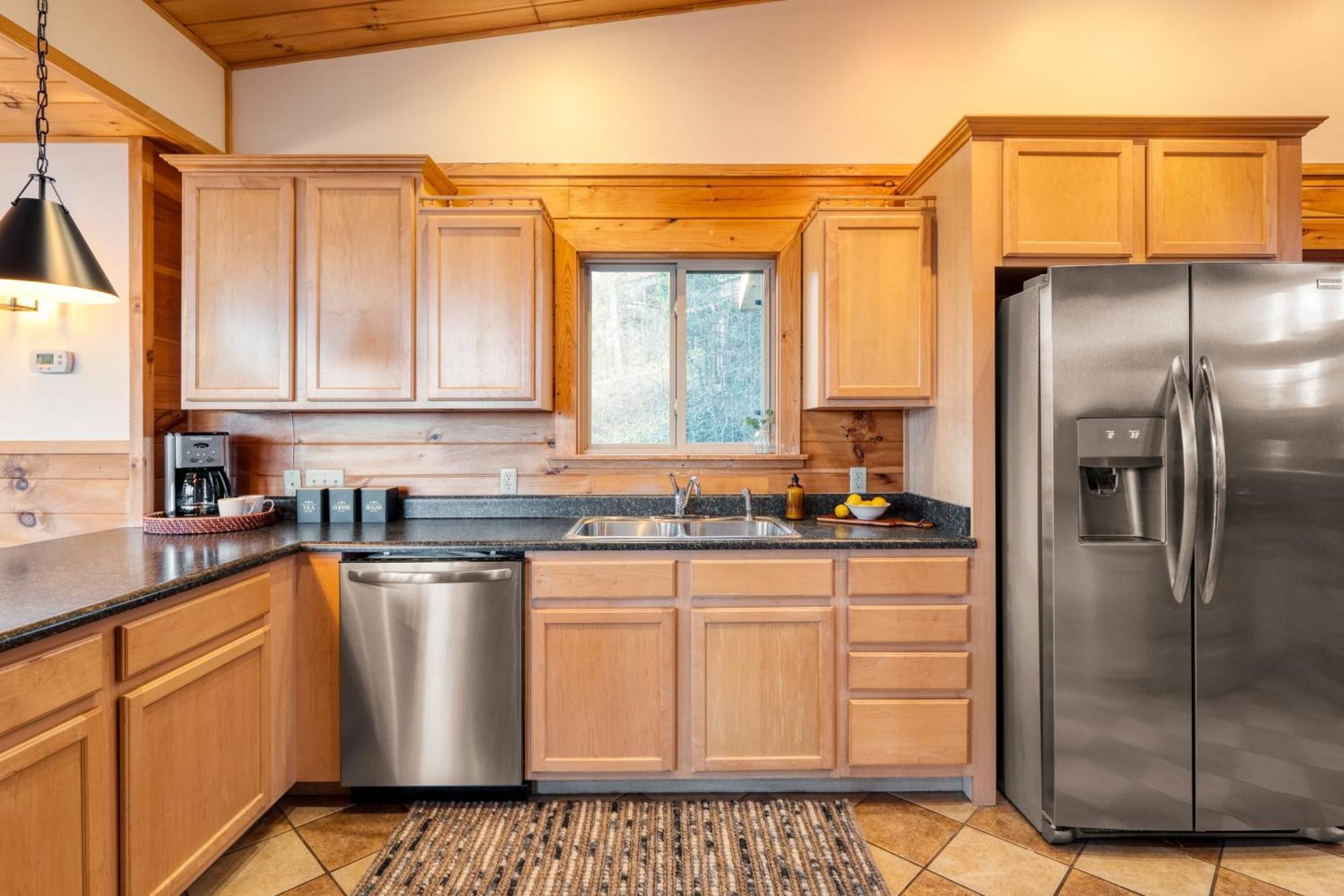 Chestnut By Avantstay Mountain Cabin W Treetop Views Hot Tub Game Room Gatlinburg Exterior foto